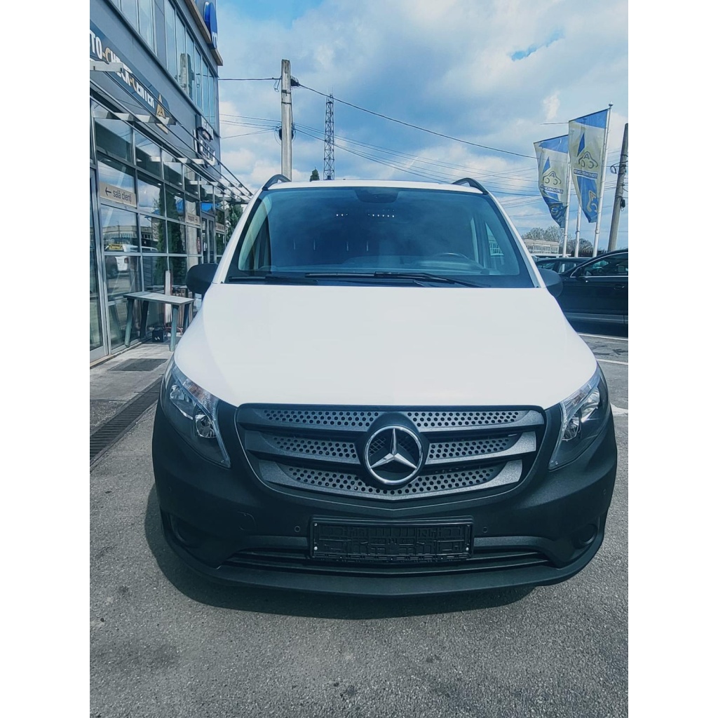 Mercedes Vito (AUTOUTILITARA) 2020